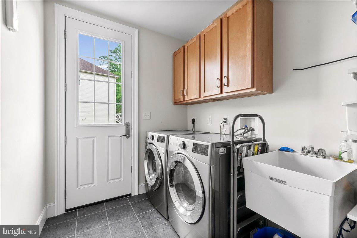 17 Evergreen Place photo 19