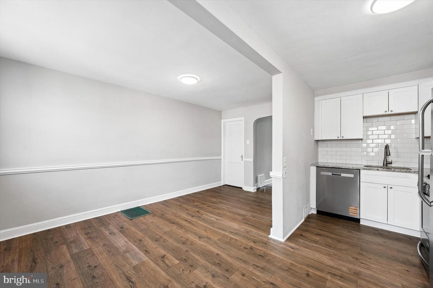 246 Pine St photo 6