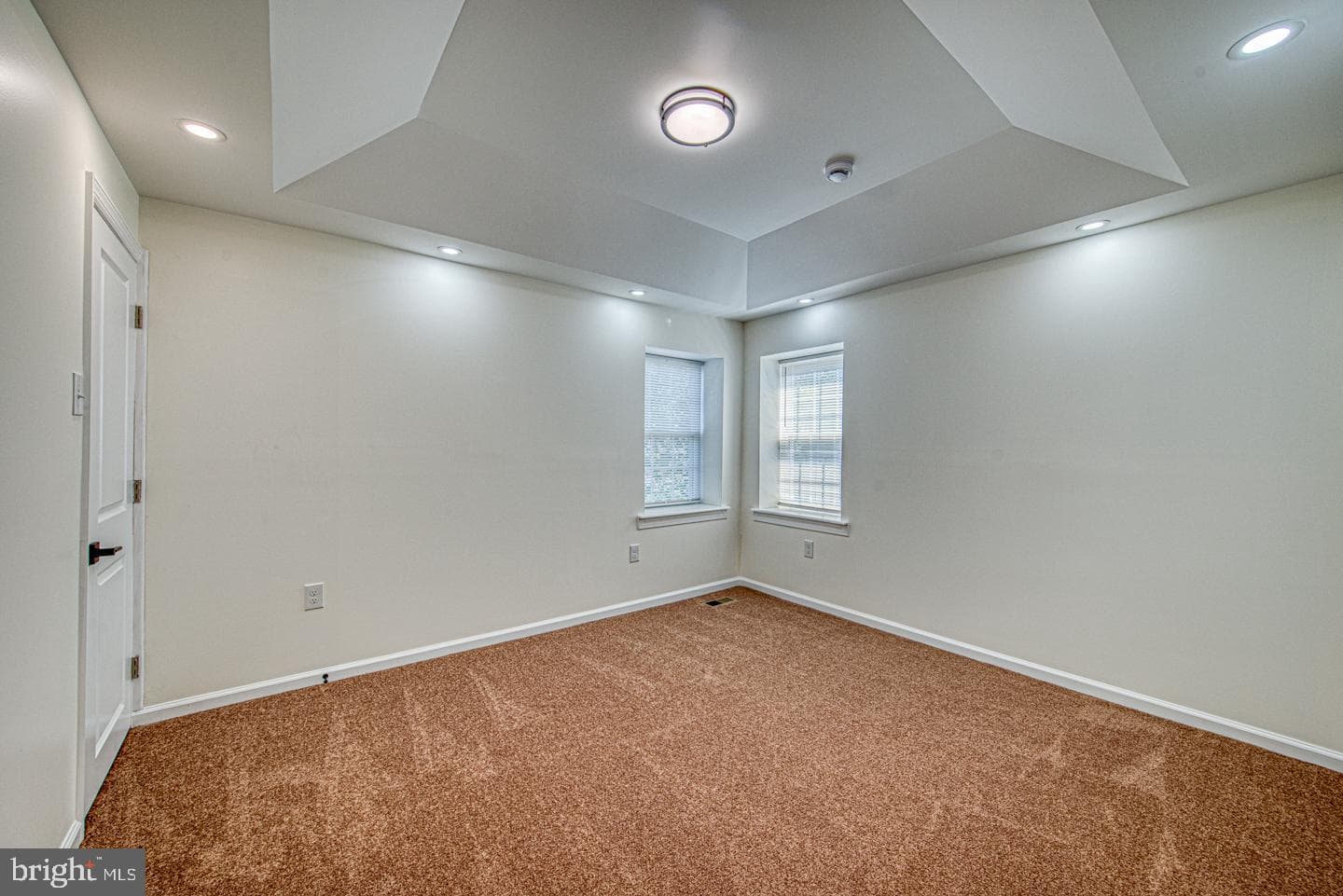 117 Washington Ave photo 48