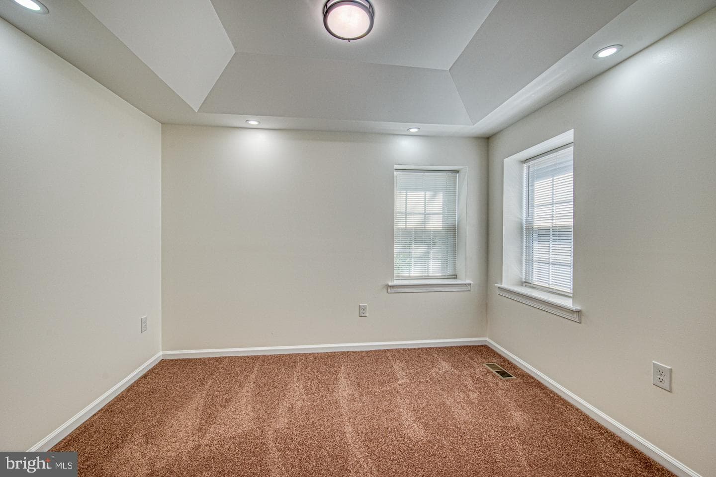 117 Washington Ave photo 50