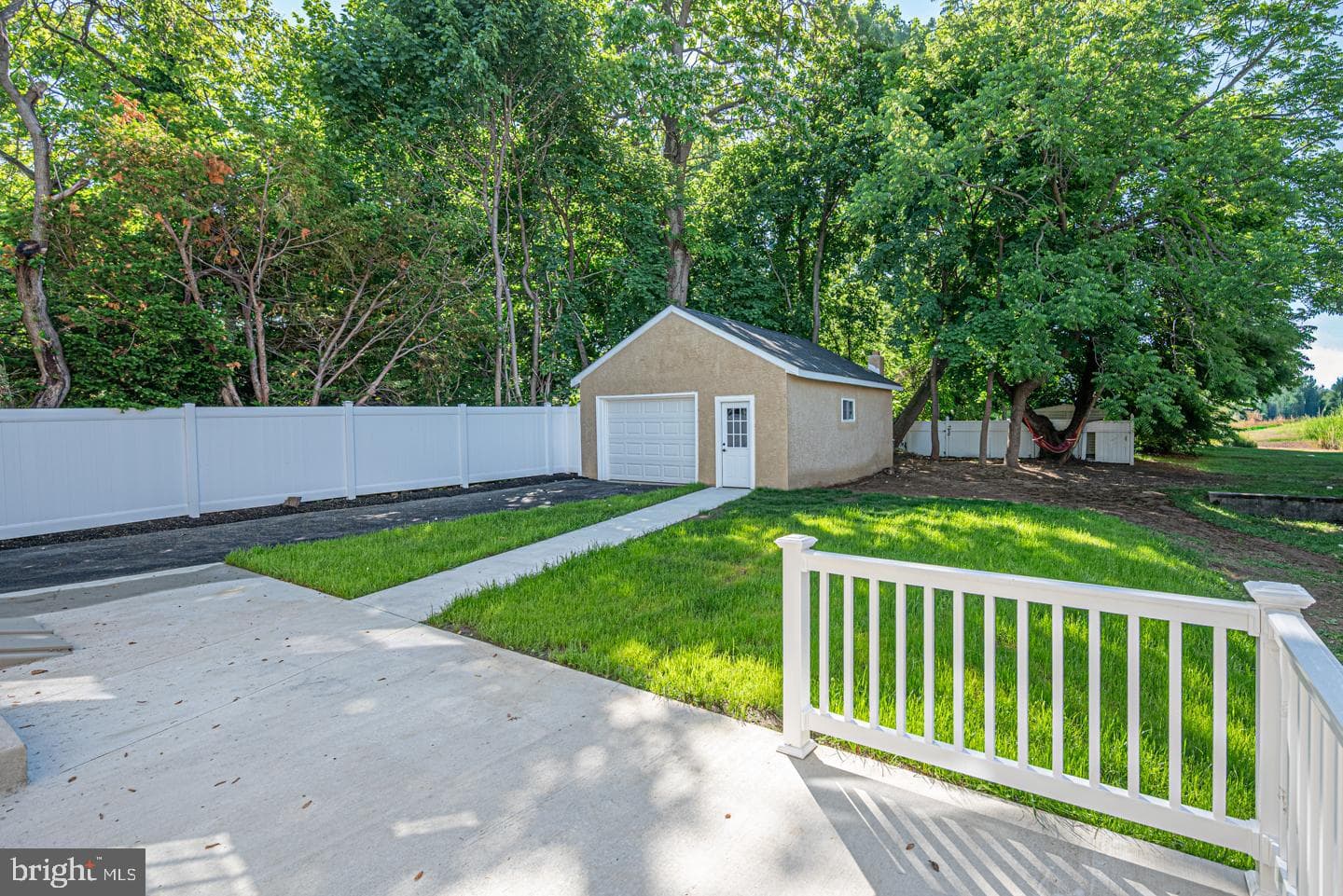 117 Washington Ave photo 66