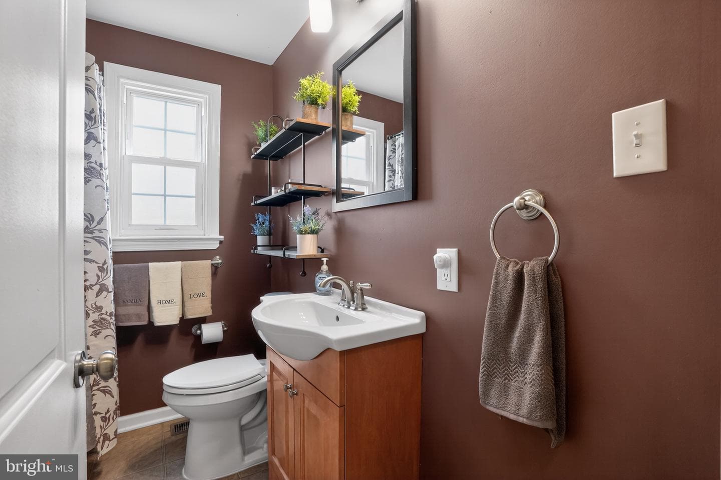 405 Blakeley Road photo 18