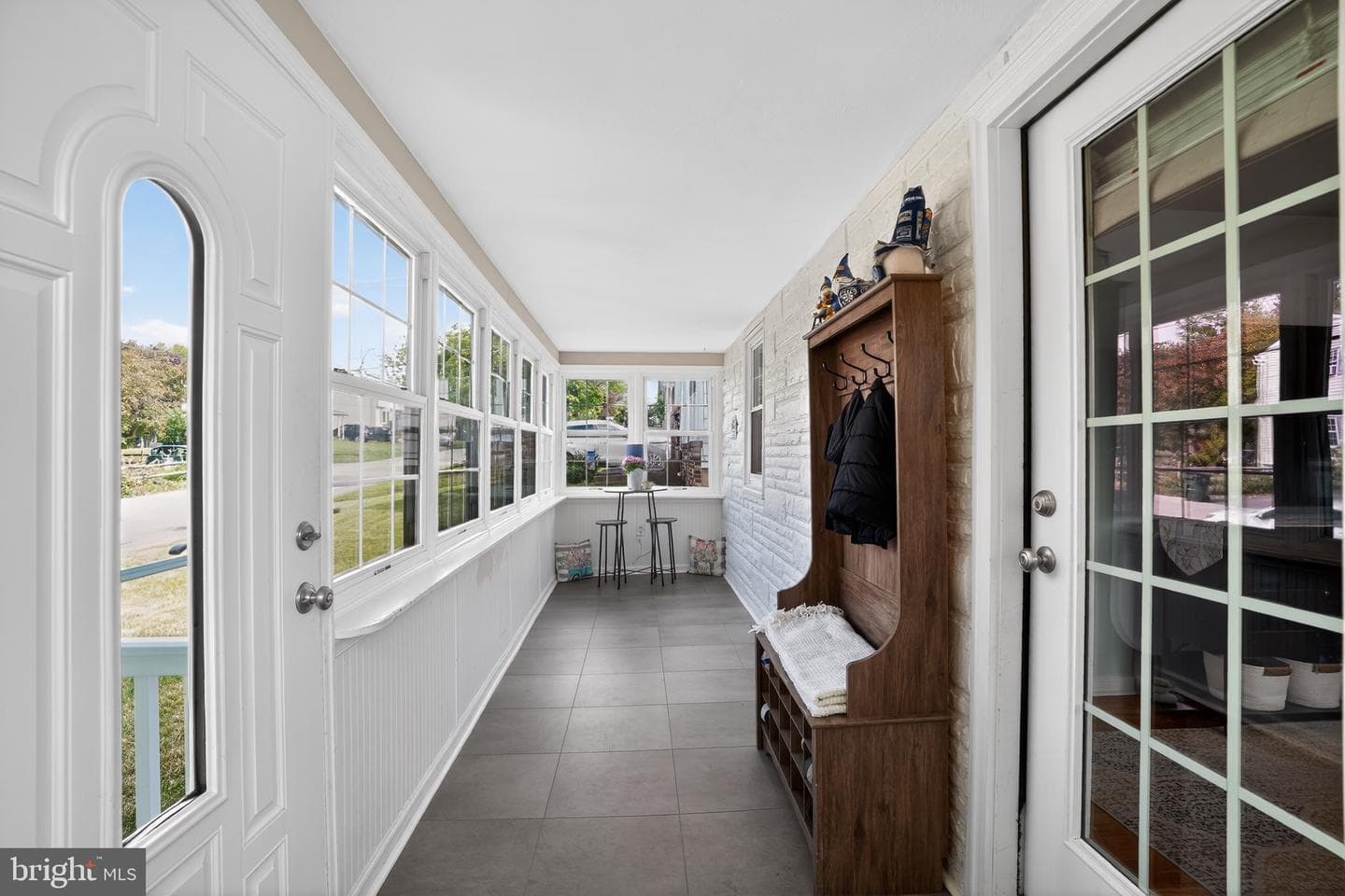 405 Blakeley Road photo 2