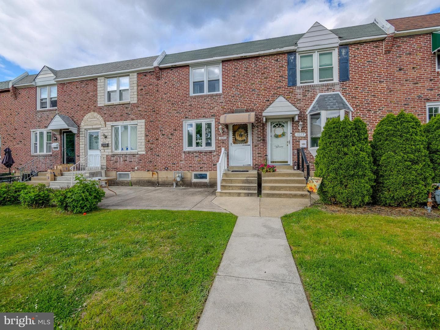 1075 Brookwood Lane photo 2