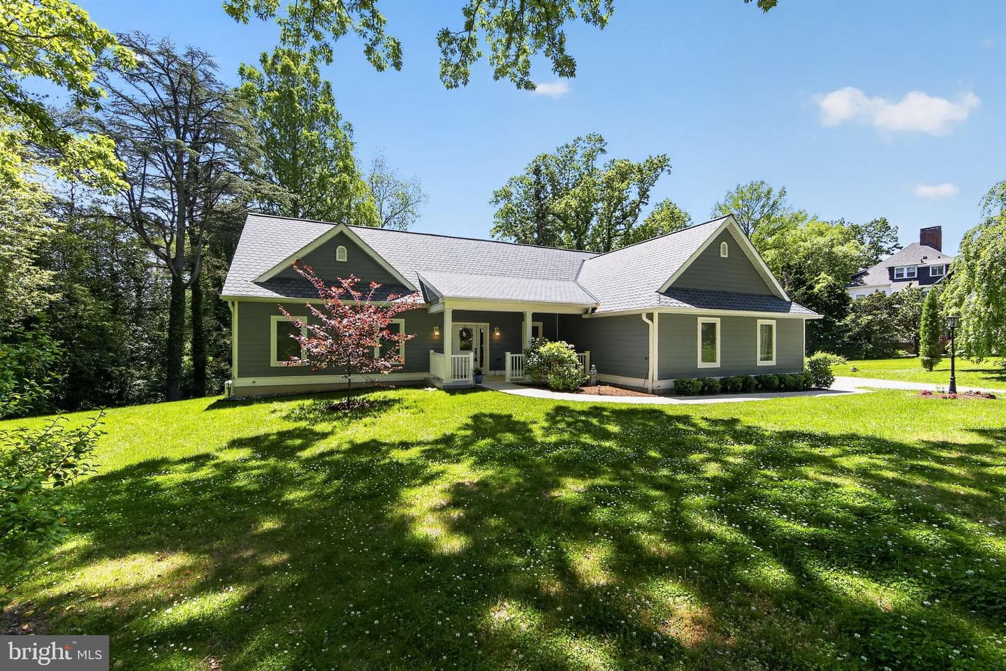10 E Brookhaven Road photo 2