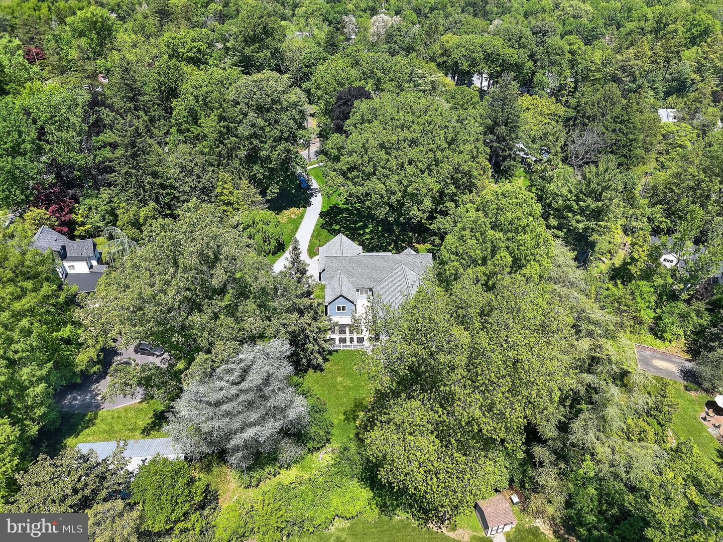 10 E Brookhaven Road photo 45