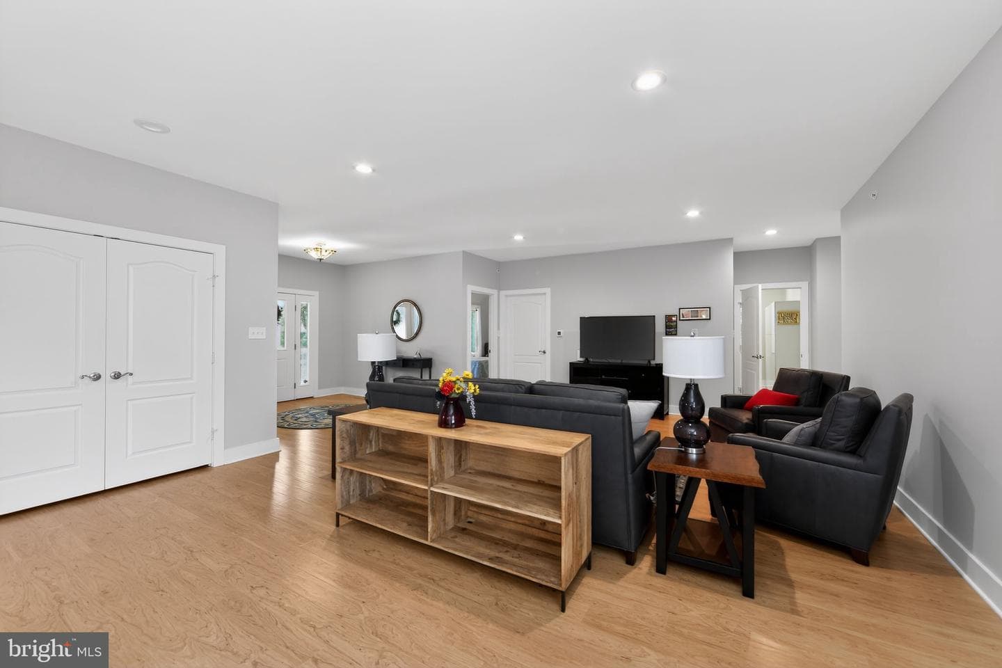 10 E Brookhaven Road photo 6