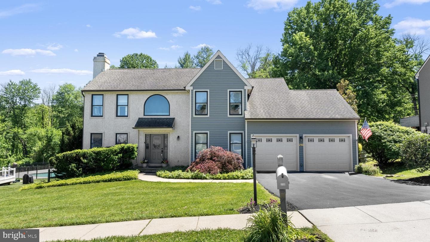 216 County Claire Ln, Aston