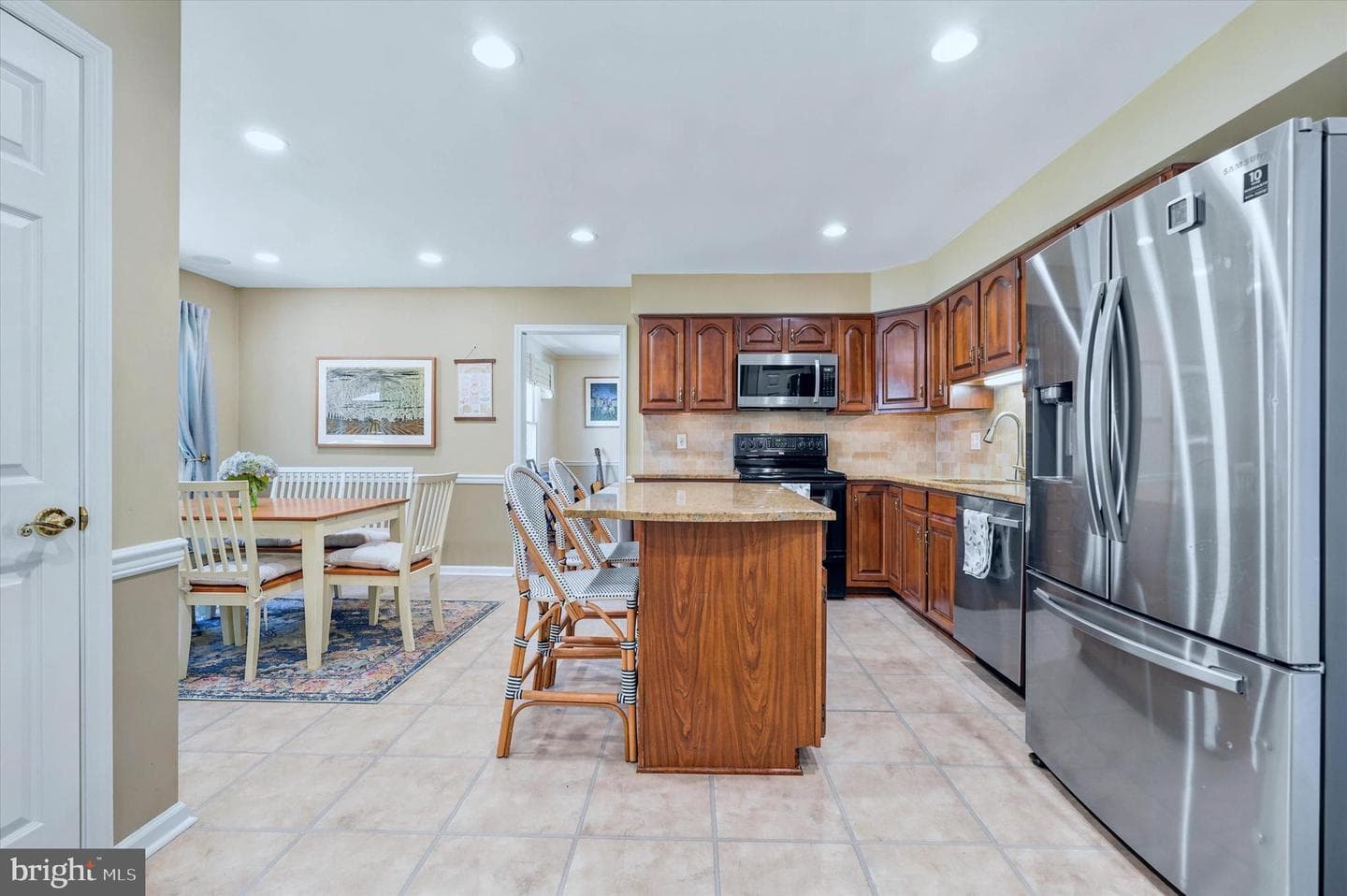 3751 Knole Lane photo 12