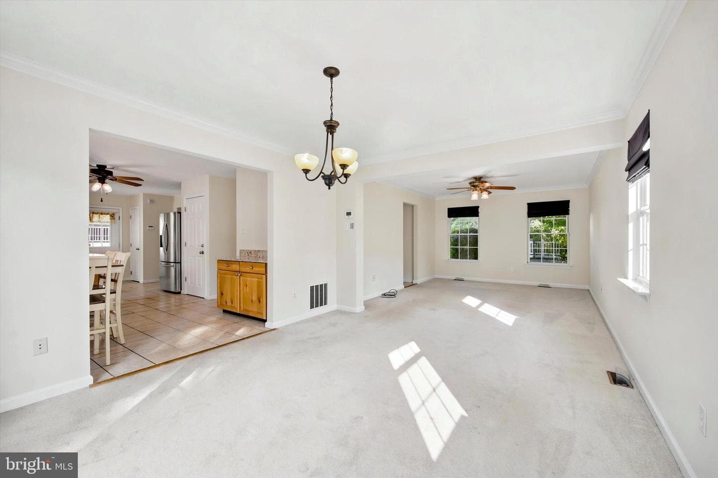 1211 Morton Avenue photo 11