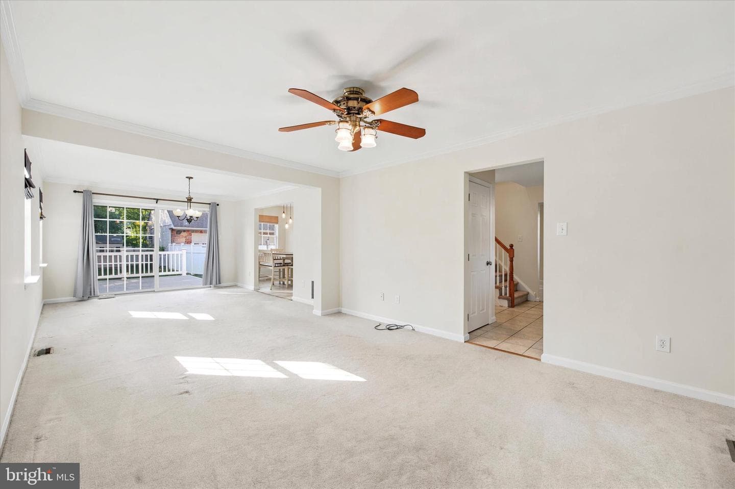 1211 Morton Avenue photo 14