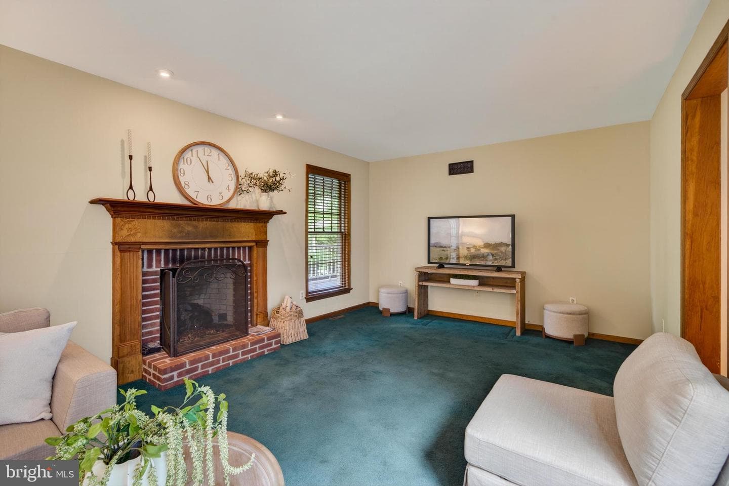 52 Atwater Road photo 25