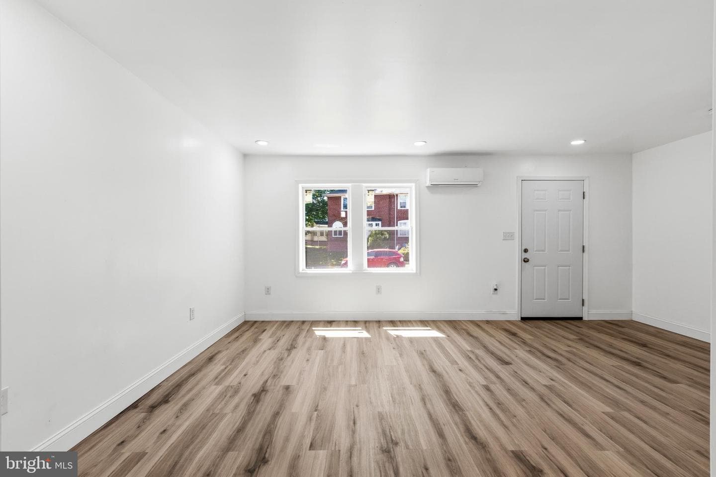 1415 Ridley Avenue photo 12