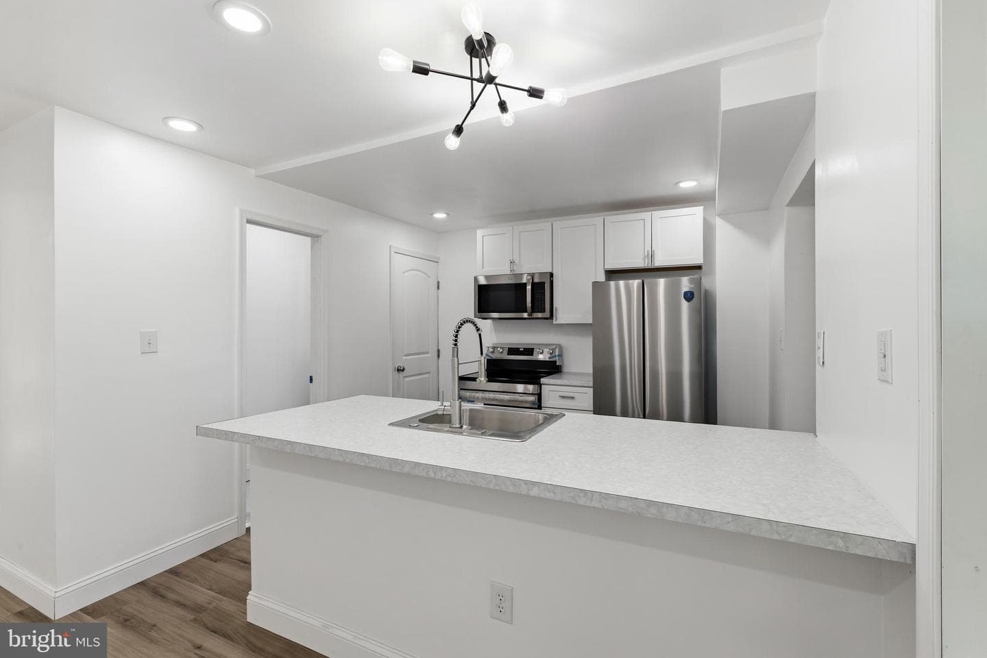 1415 Ridley Avenue photo 4