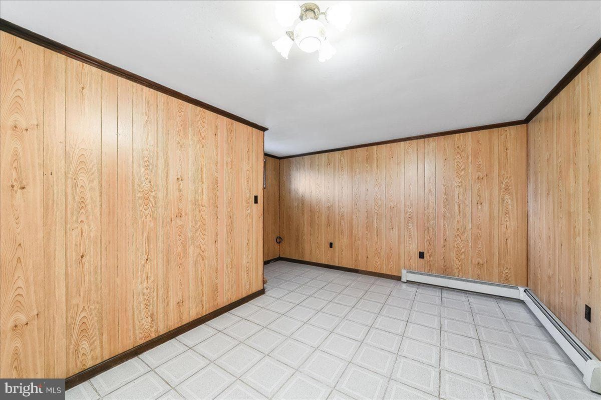 1359 Peach Street photo 25