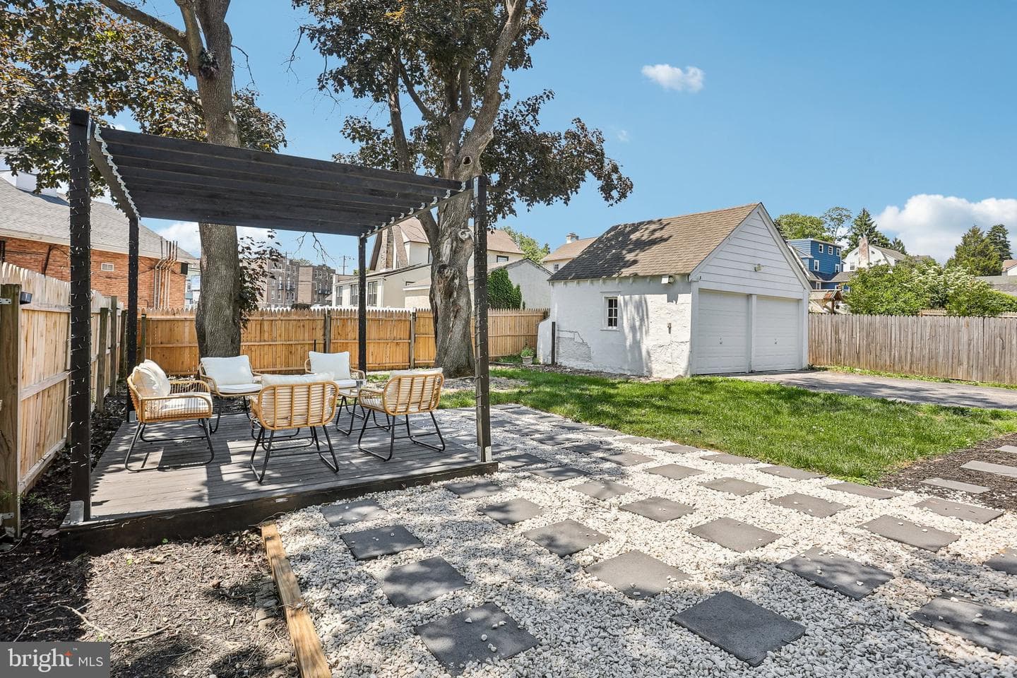 722 Drexel Avenue photo 36