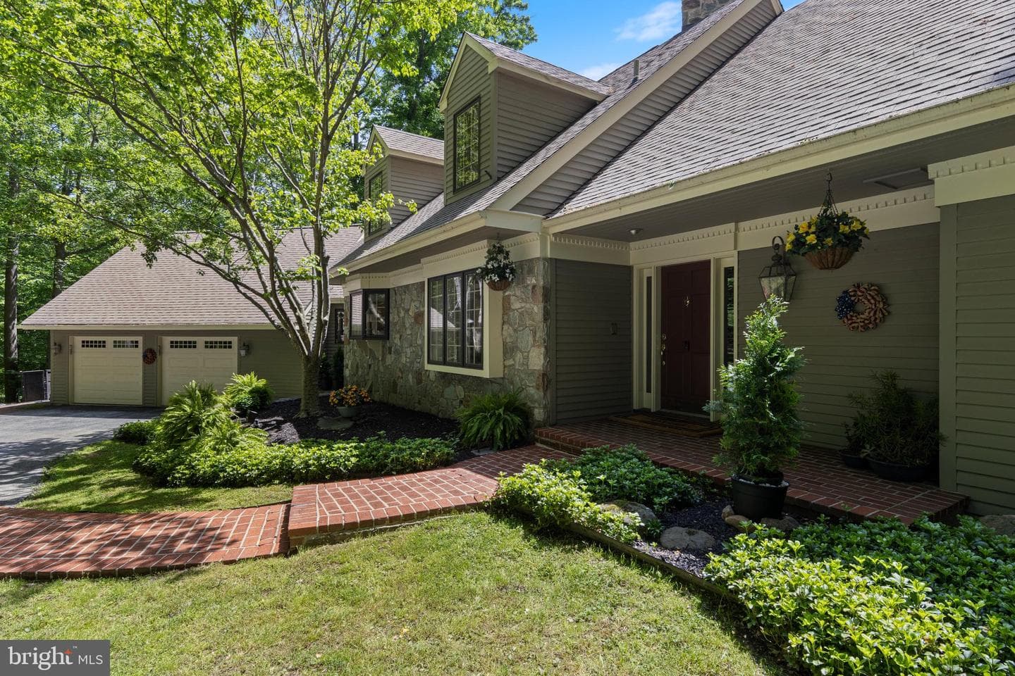 3 Hickory Lane photo 5