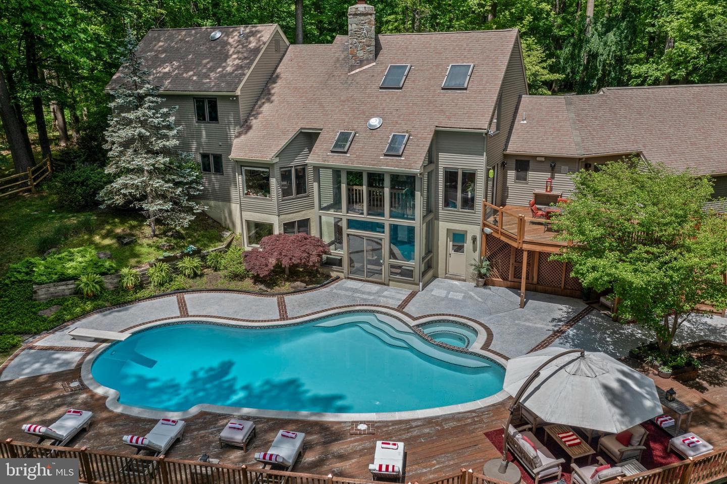 3 Hickory Lane photo 8