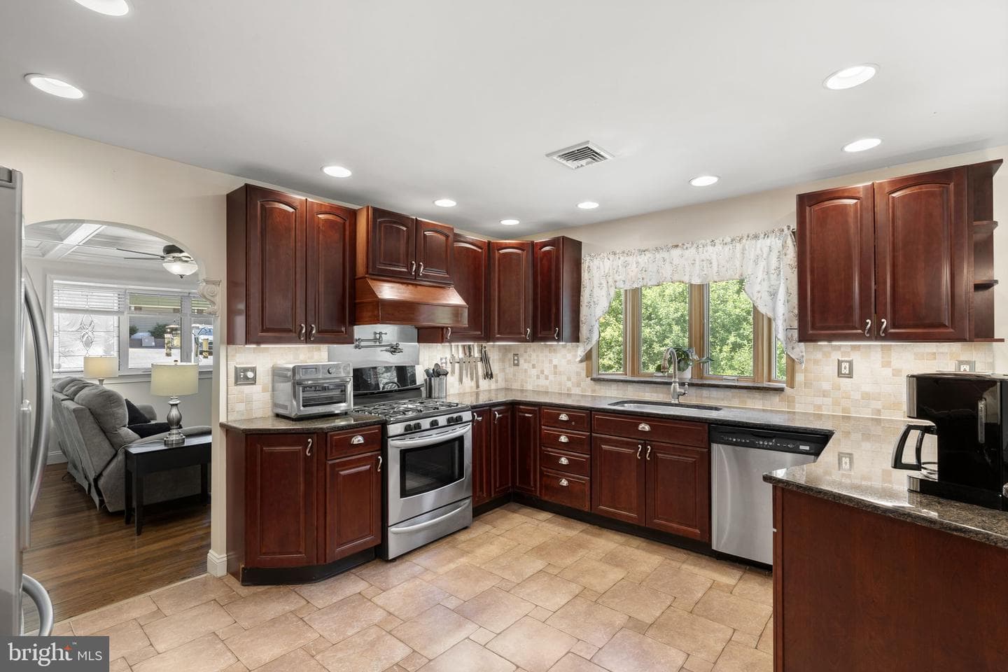 65 Brandywine Street photo 16