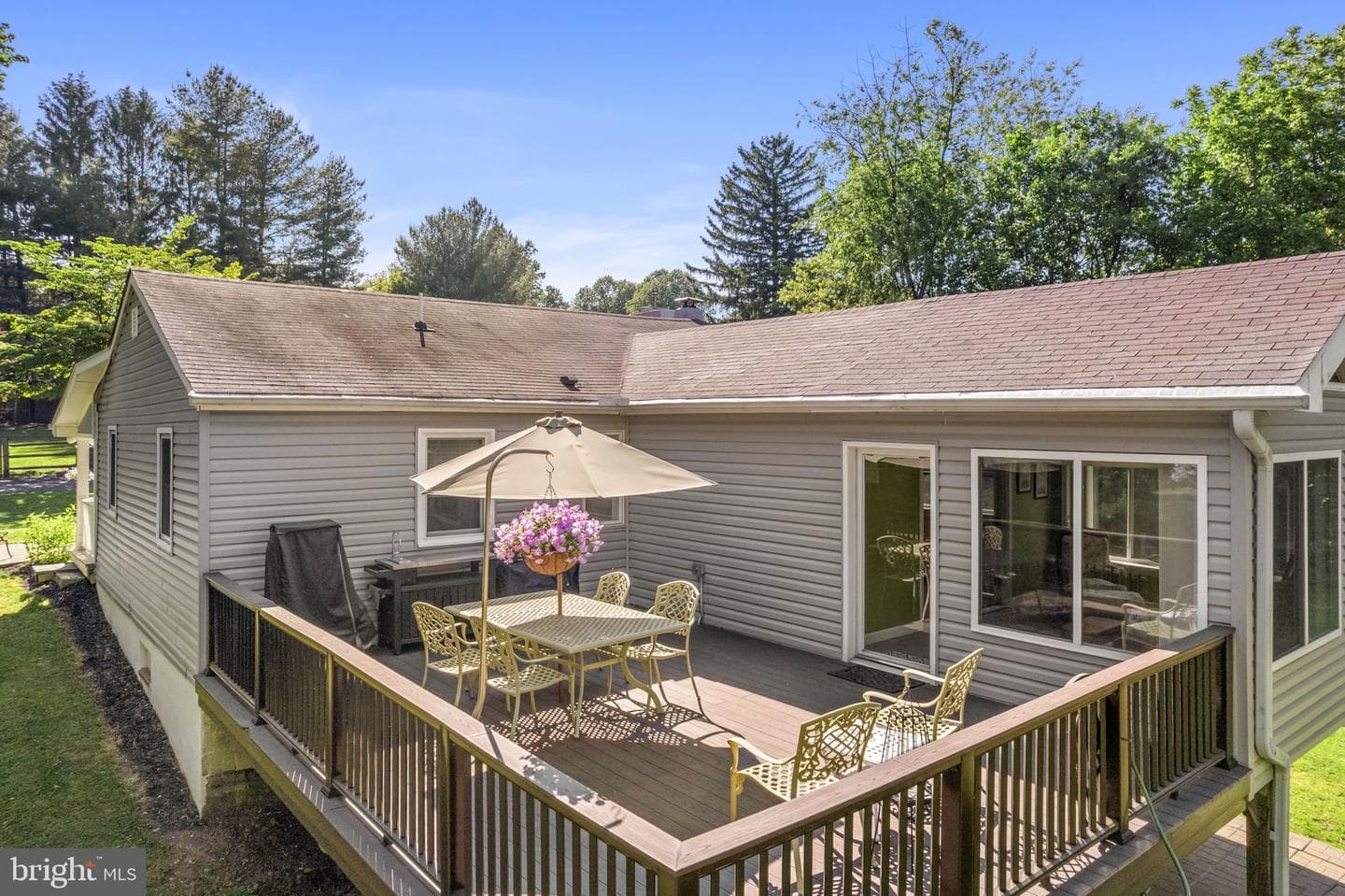 65 Brandywine Street photo 8