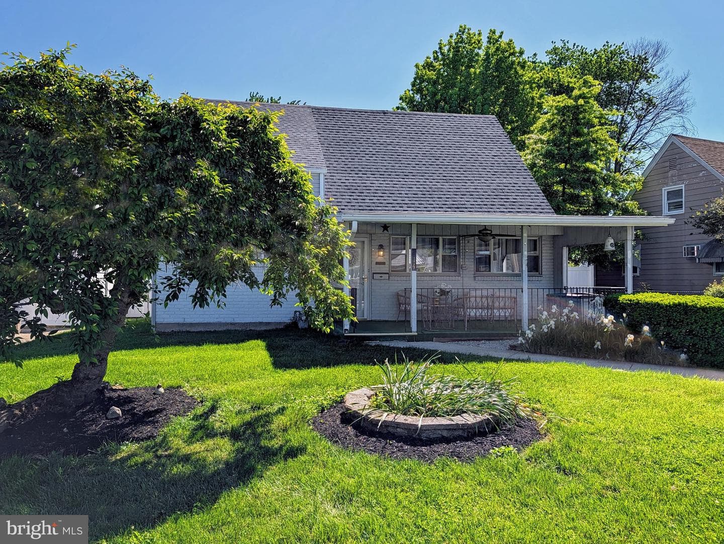 714 Wyndom Terrace photo 5