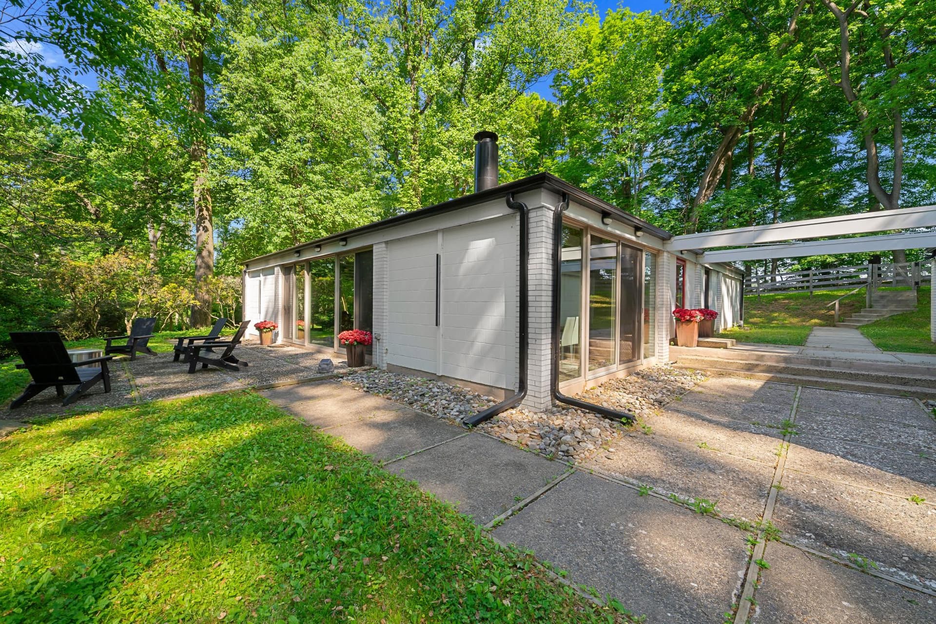 3705 Darby Road photo 4