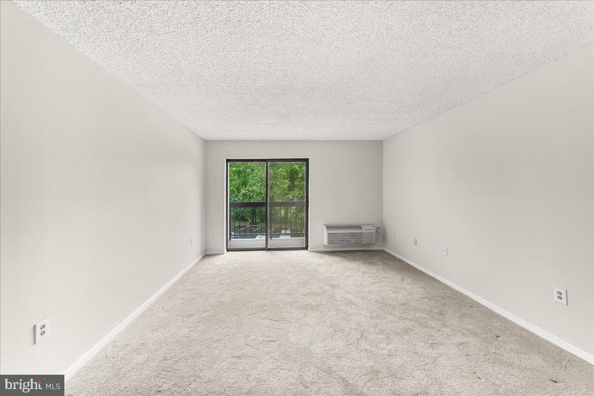 800 Avondale Road #3k photo 10