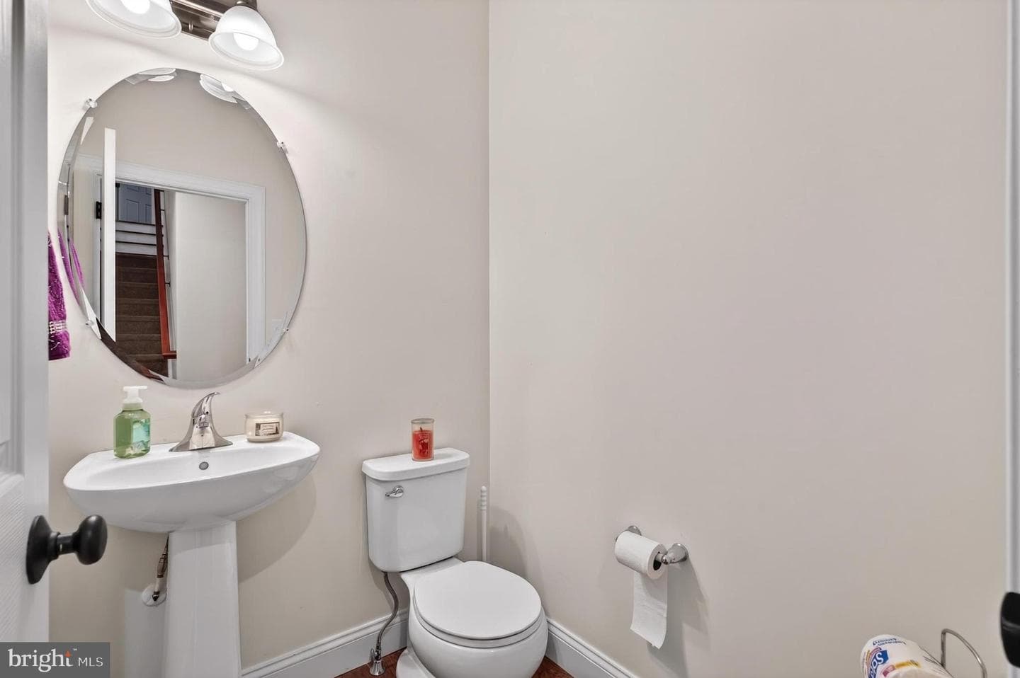 7 Overfield Lane photo 13