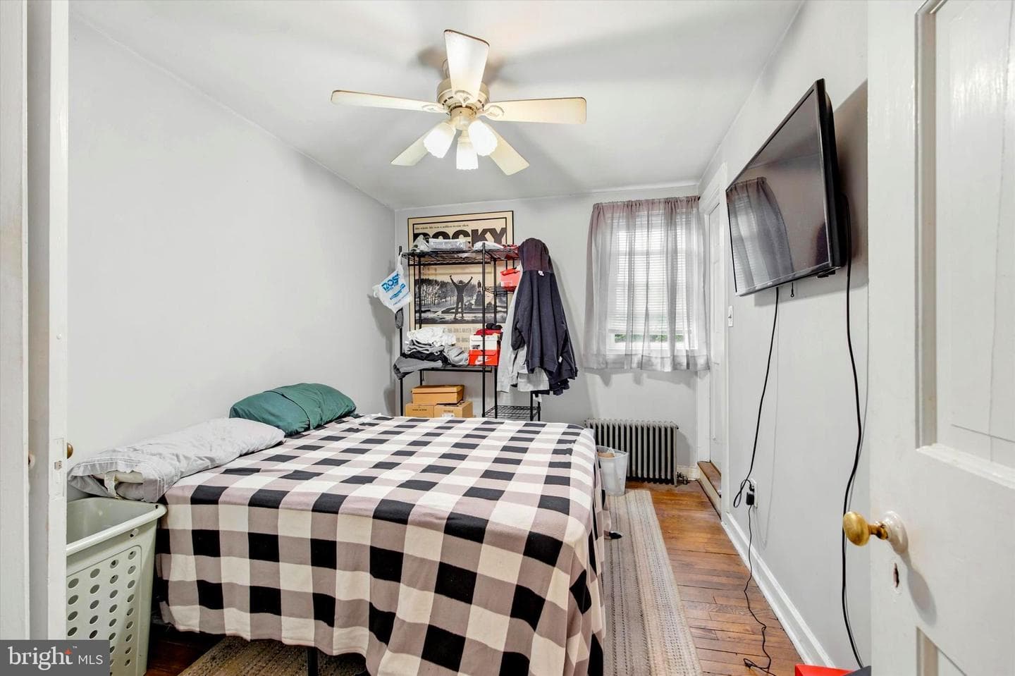 210 3rd Avenue photo 20
