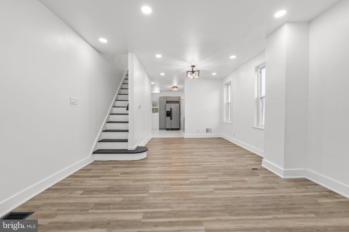 236 Mill Street photo 4