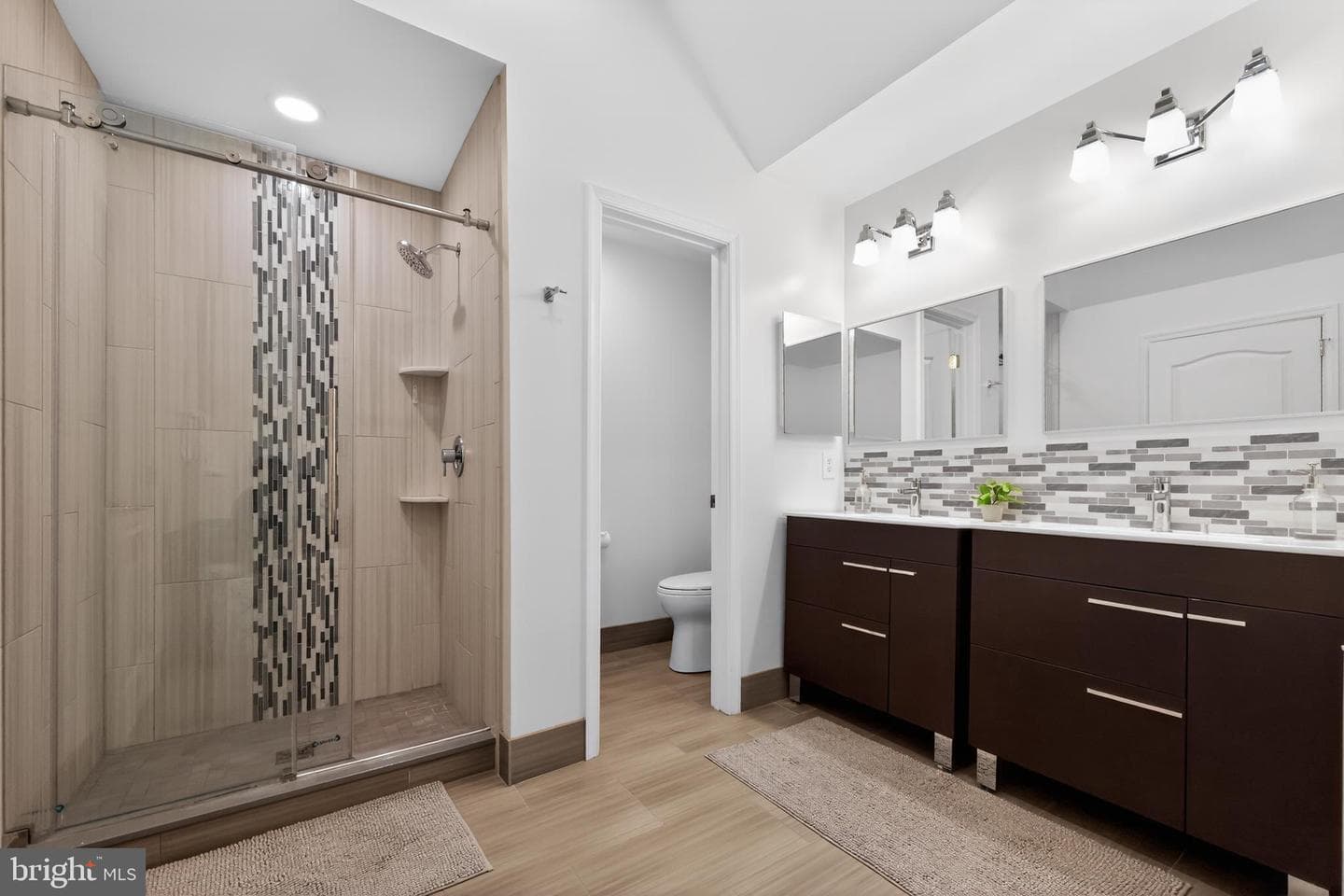 15 Newberry Court photo 22