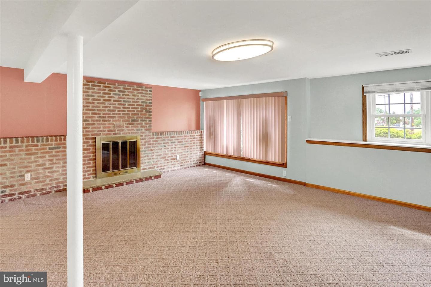 700 Trimble Boulevard photo 14