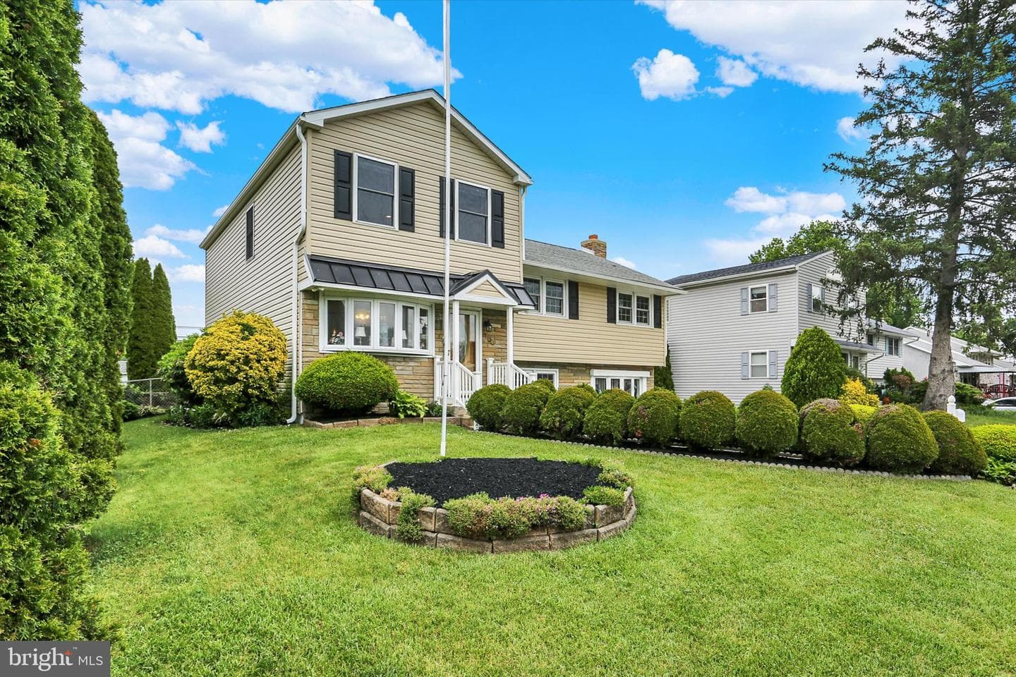 700 Trimble Boulevard photo 3