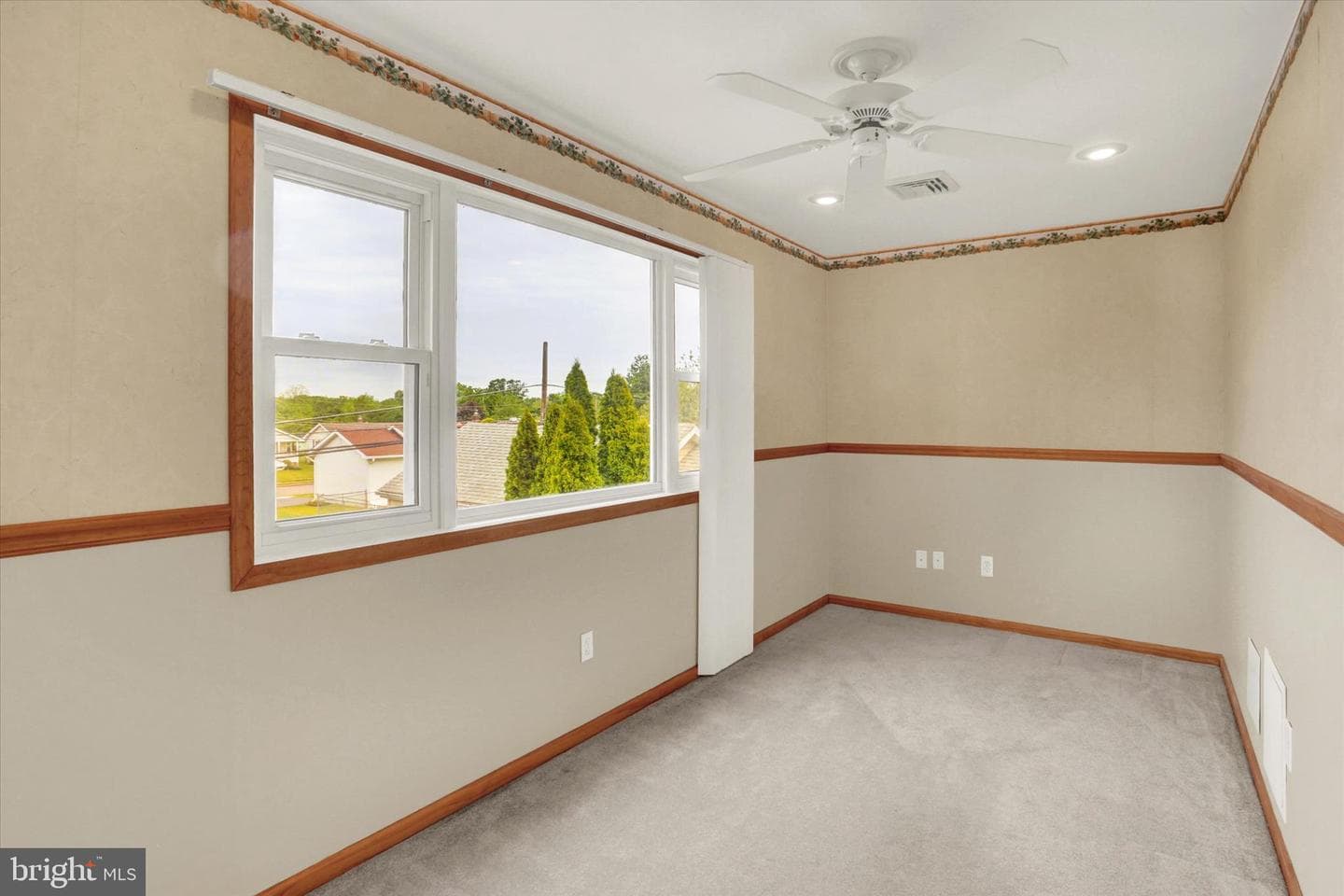 700 Trimble Boulevard photo 35