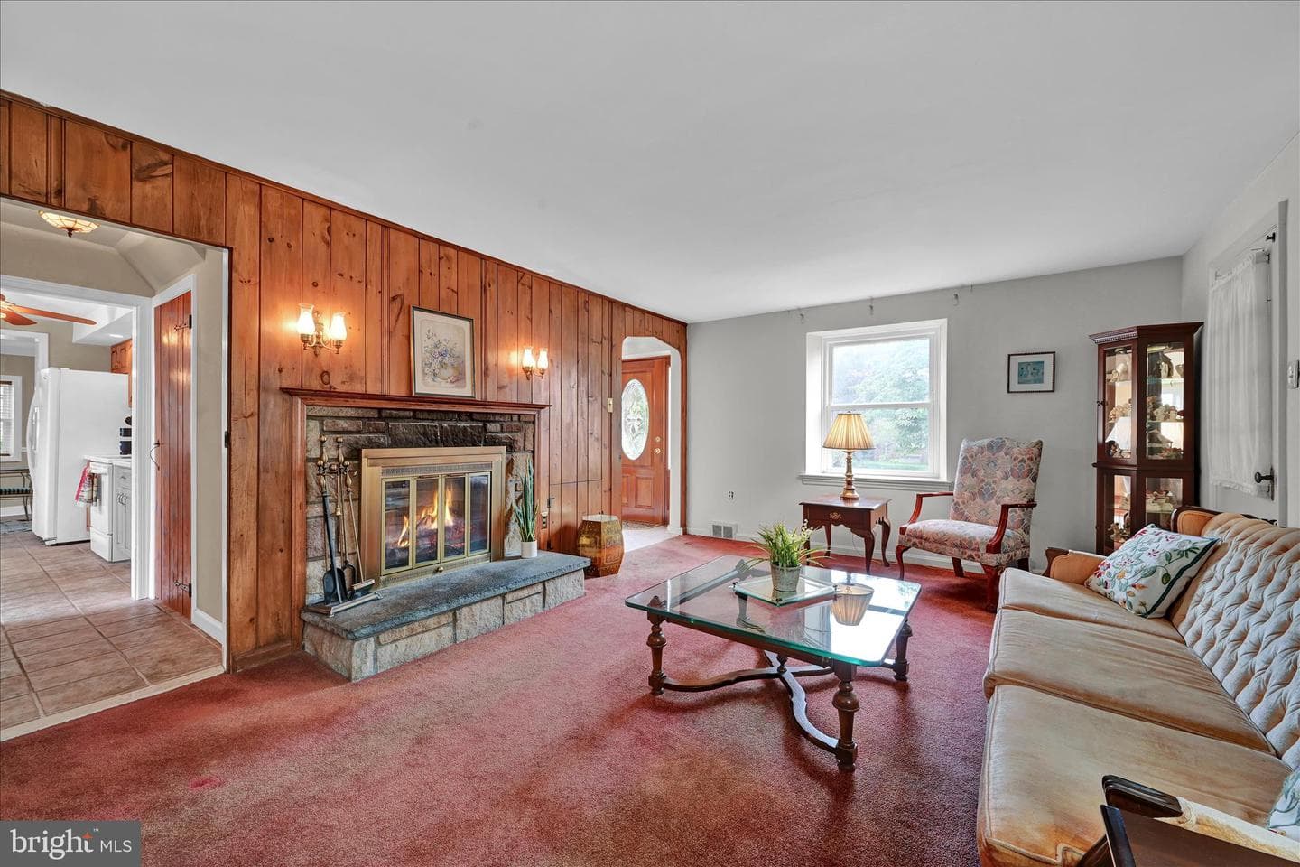 526 Argyle Road photo 9