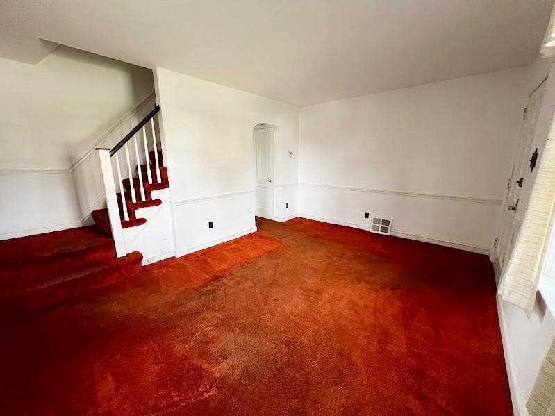 310 Edgemore Road photo 7