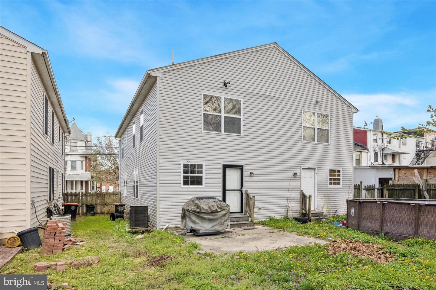 924 Madison Street photo 22