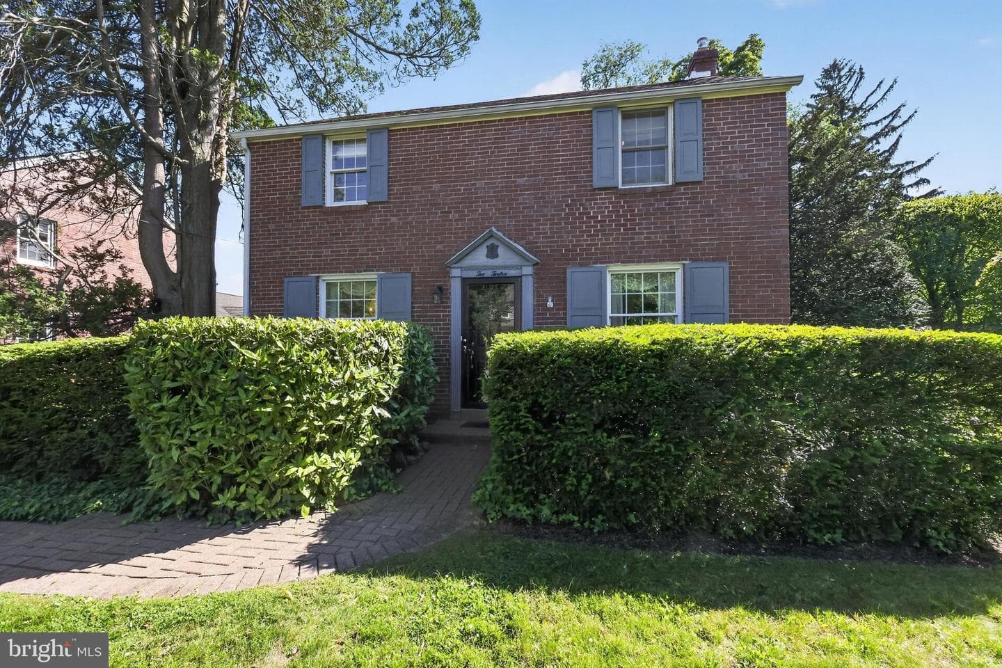 212 Idlewild Lane photo 2