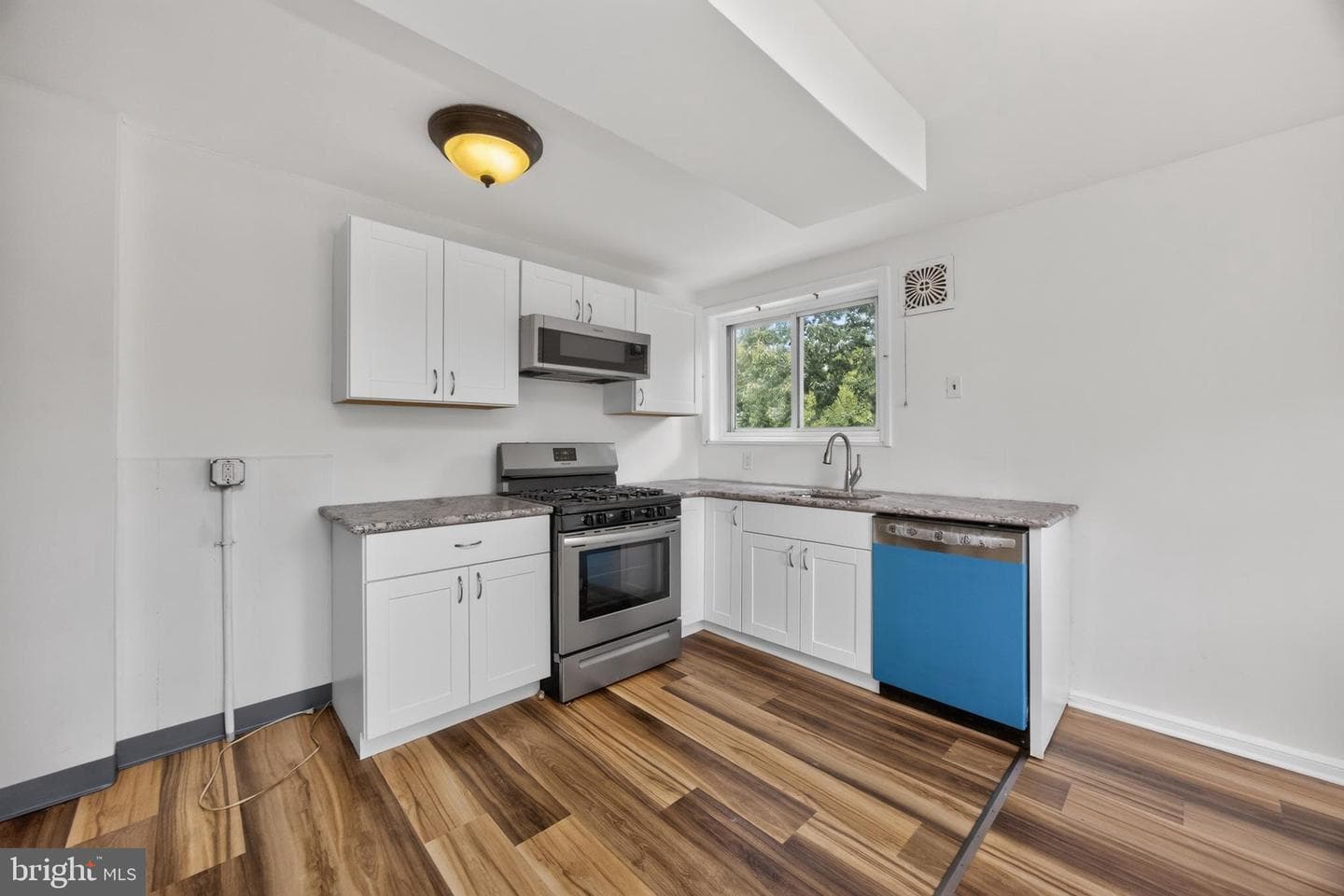 801 Taylor Drive photo 12