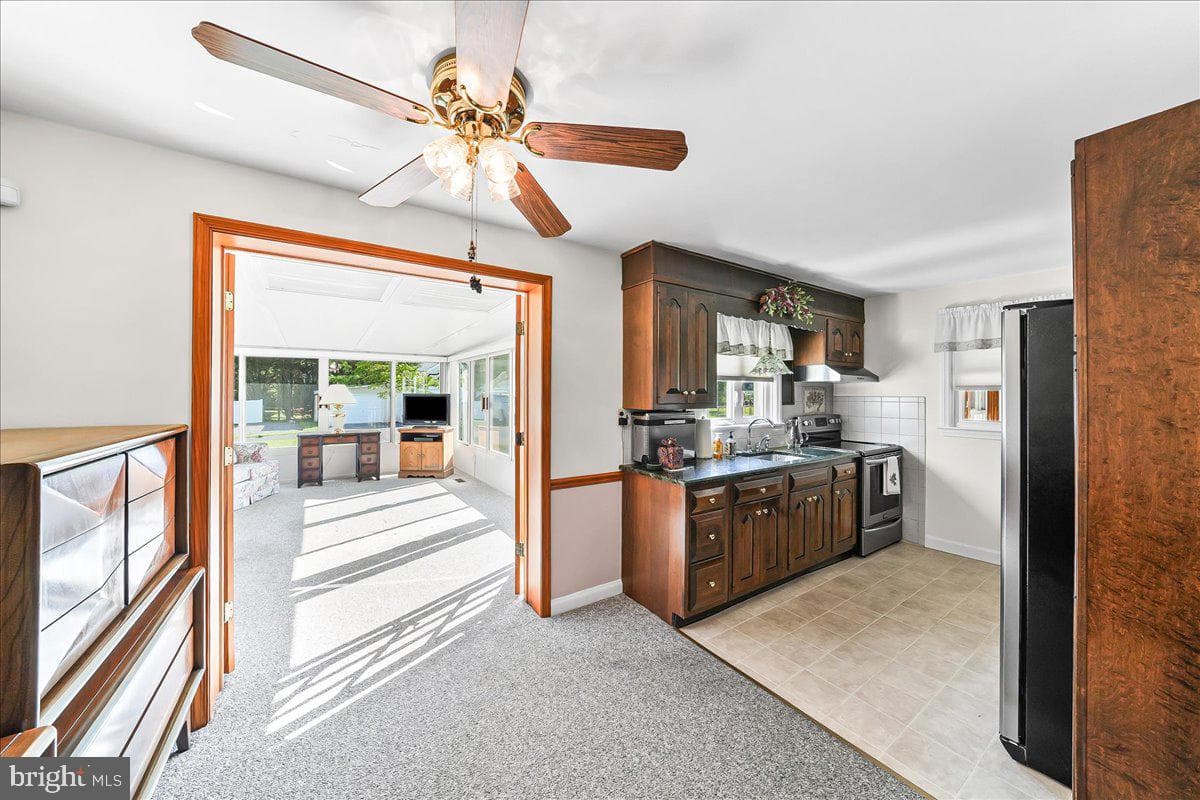4114 Naamans Creek Road photo 9