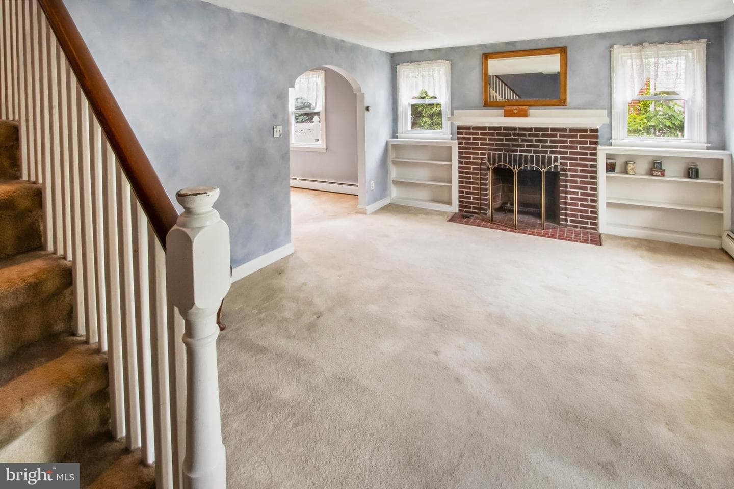 309 Hastings Avenue photo 21