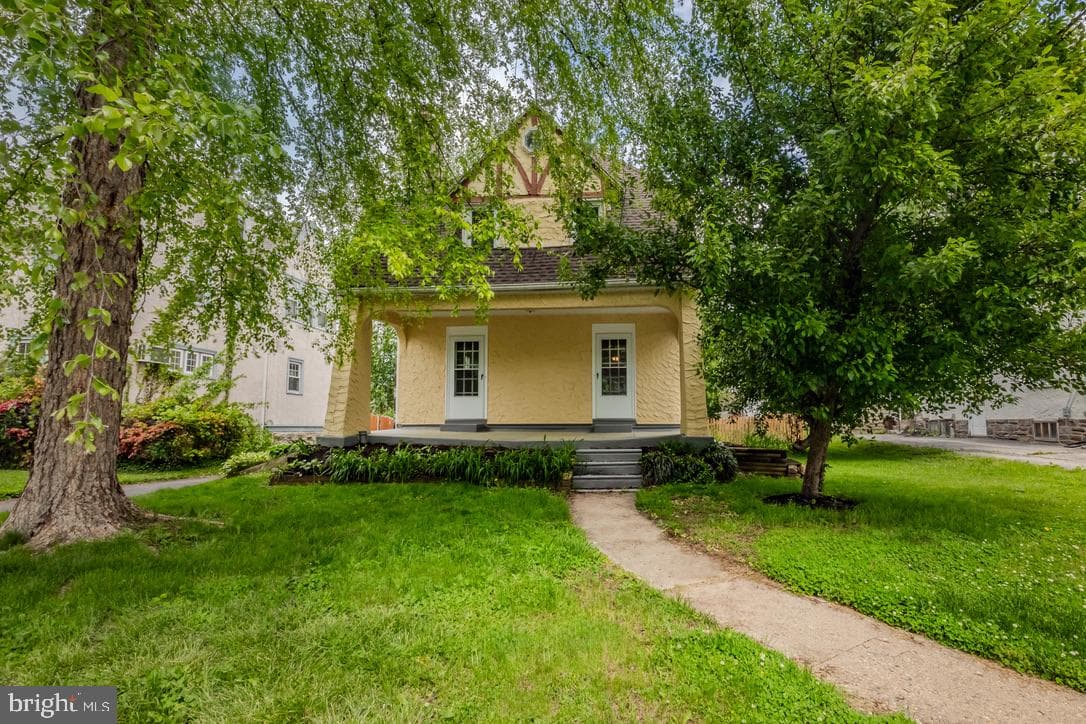711 Harper Avenue, Drexel Hill