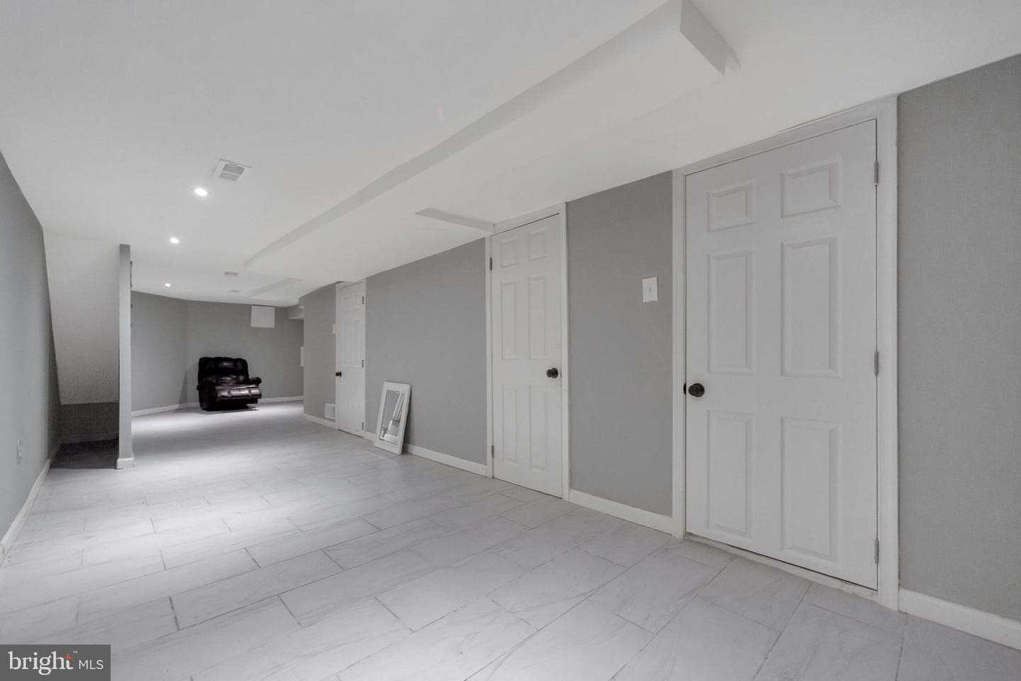 359 Lakeview Avenue photo 24