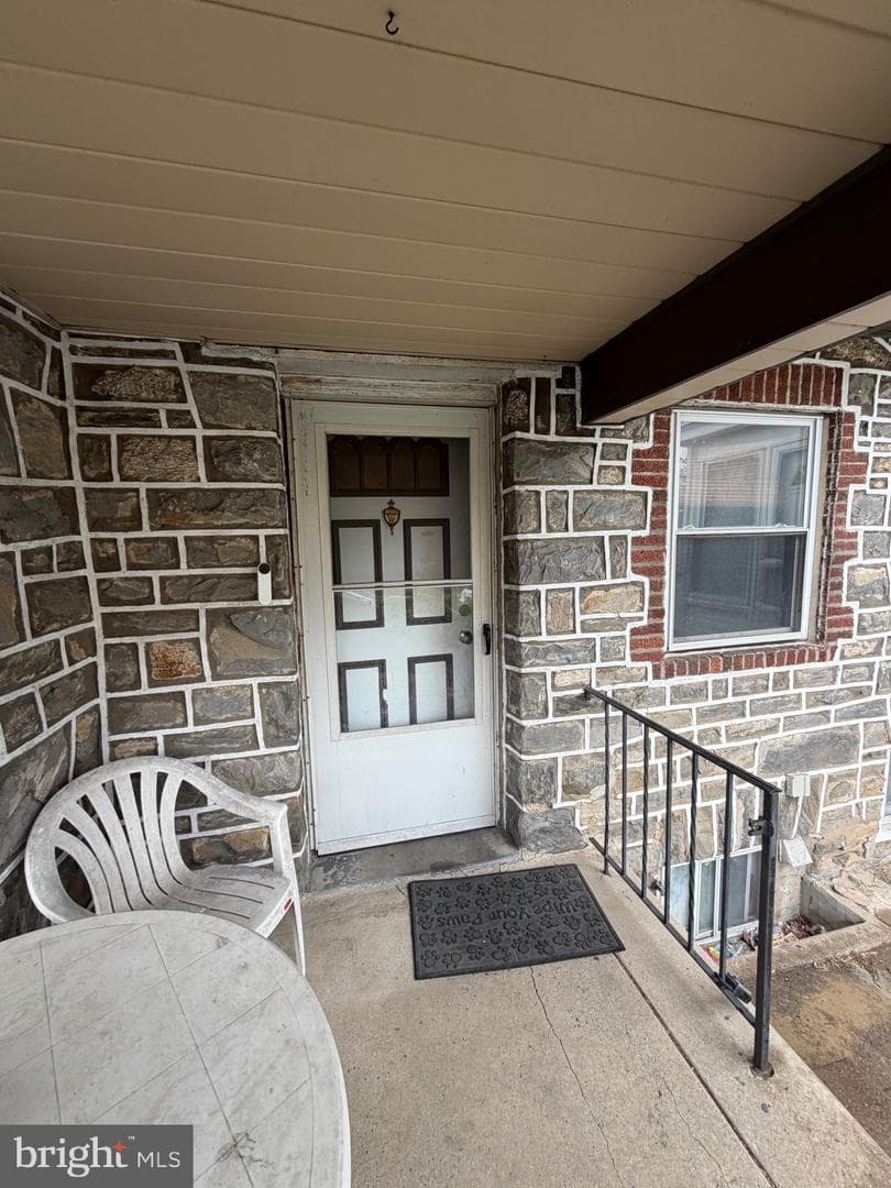 431 Millbank Road photo 3