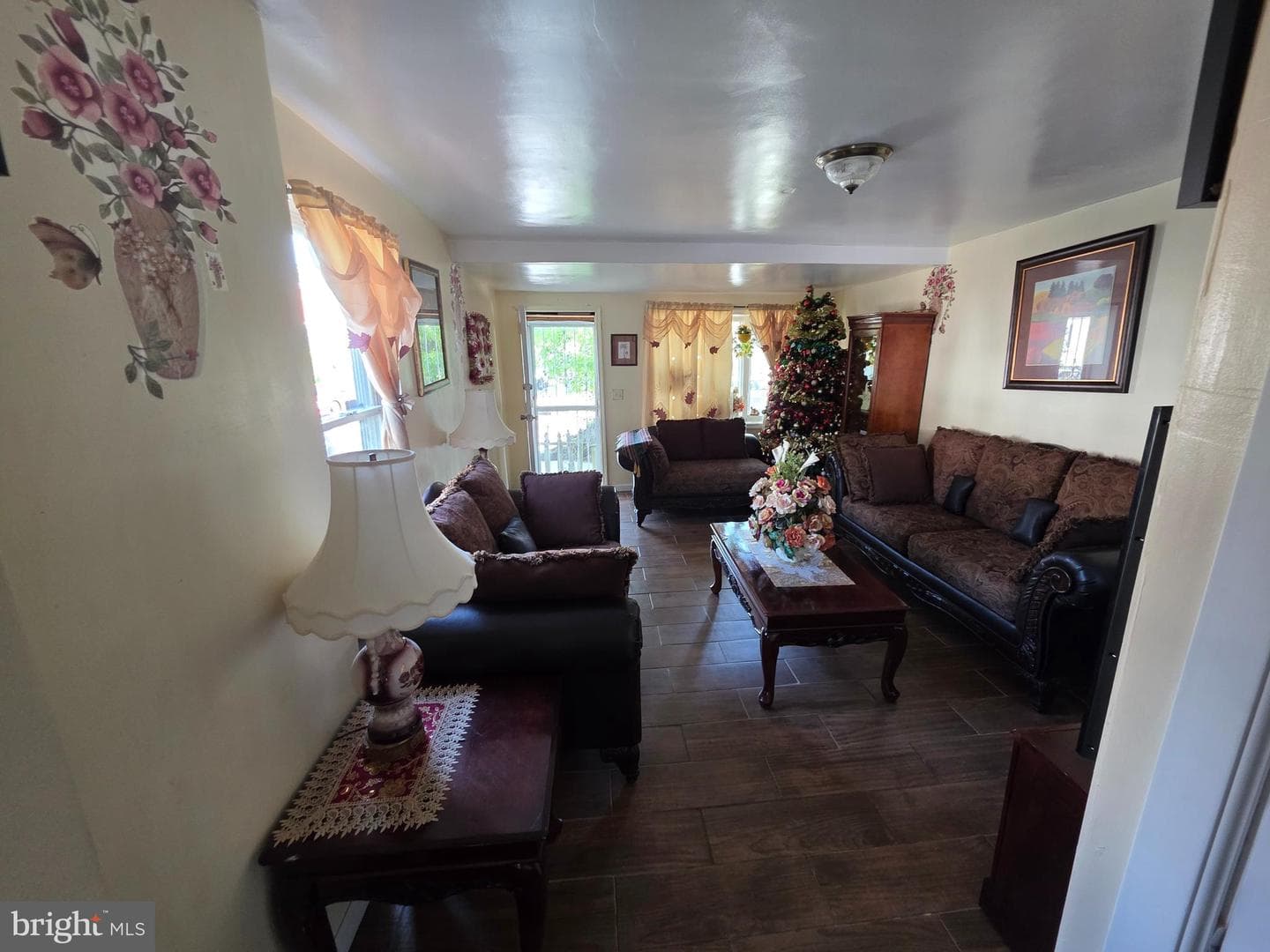 1142 Chestnut Street photo 5