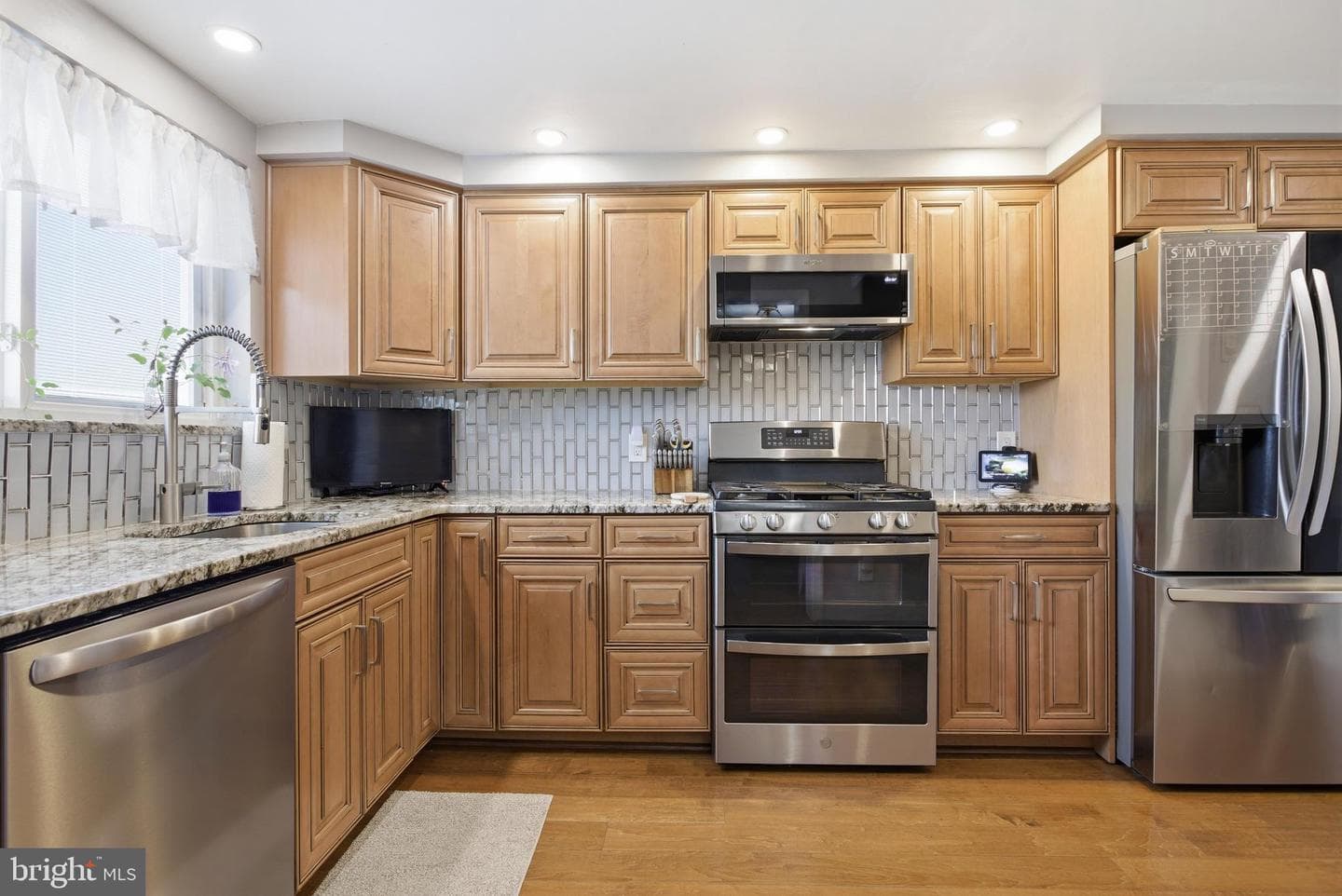 201 Willowbrook Avenue photo 10