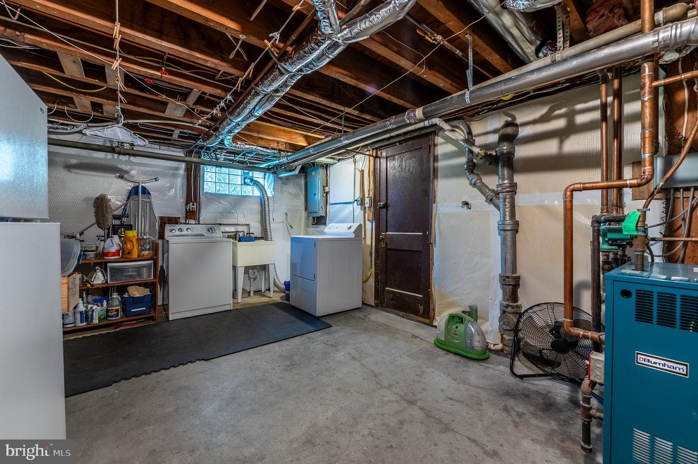 105 Stratford Road photo 34