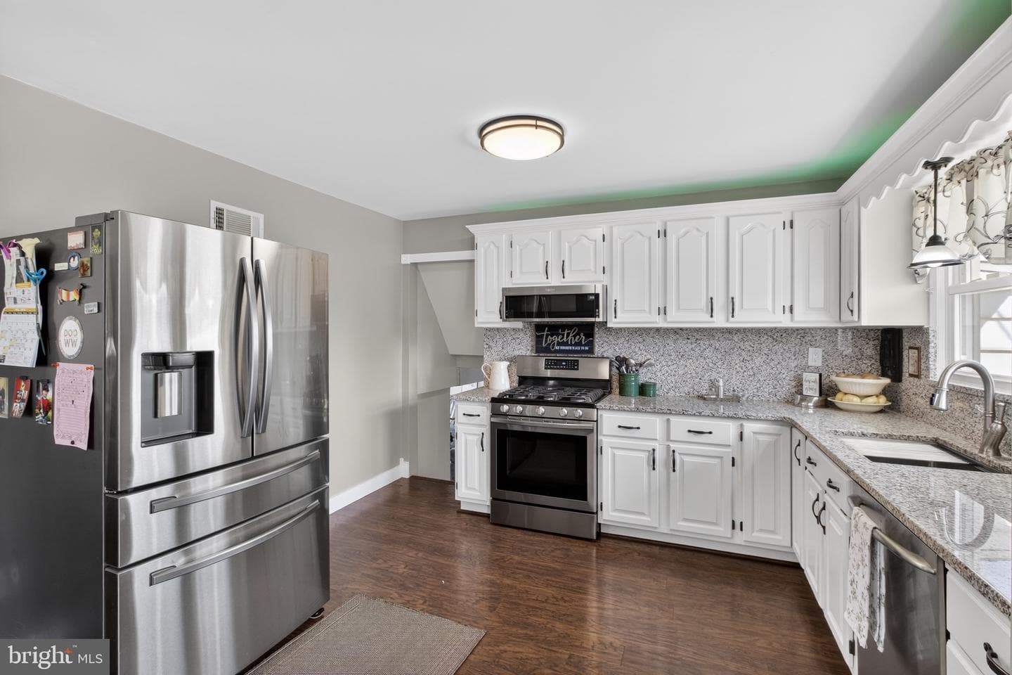 3560 Edgewater Lane photo 15
