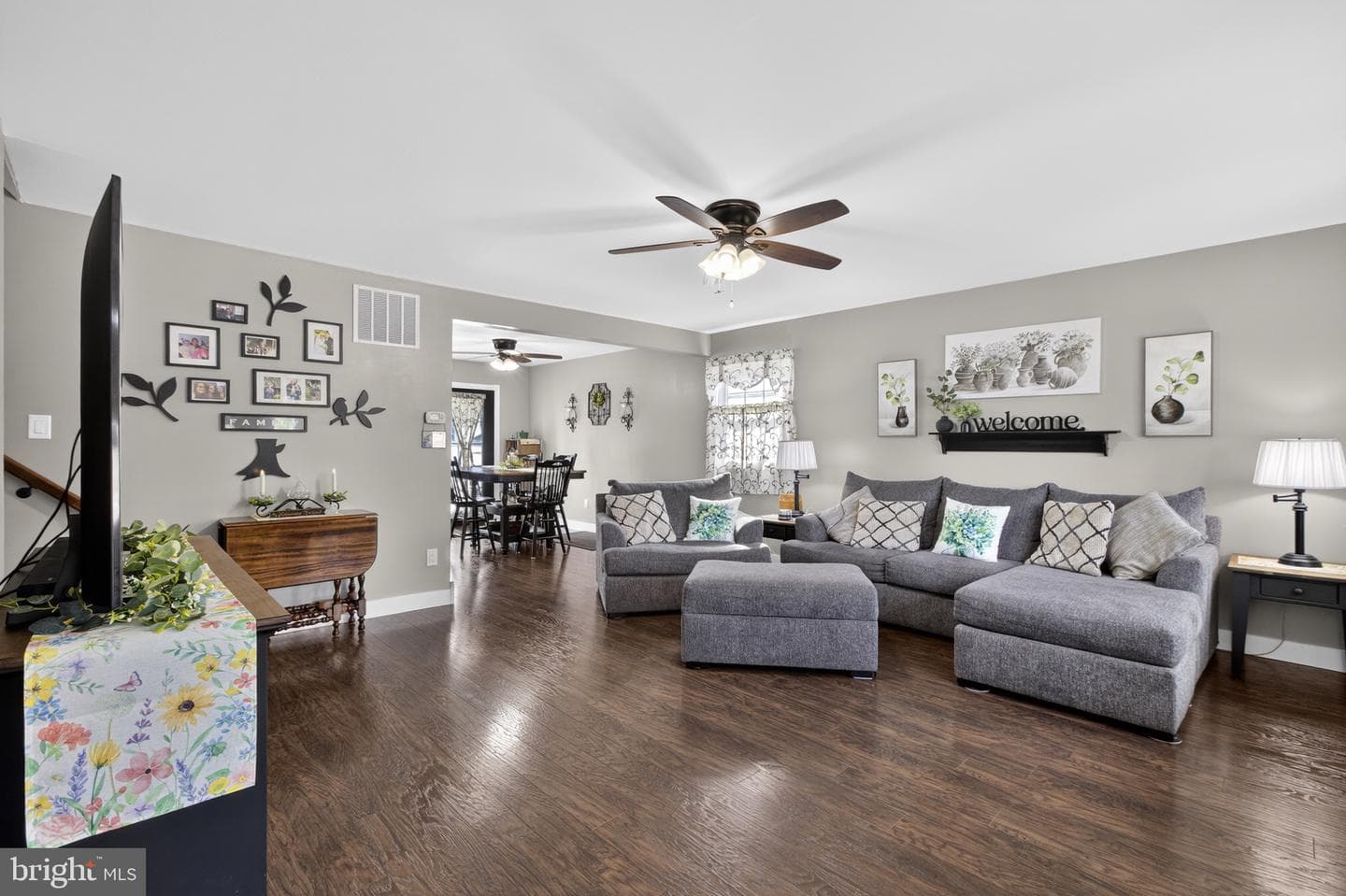 3560 Edgewater Lane photo 7
