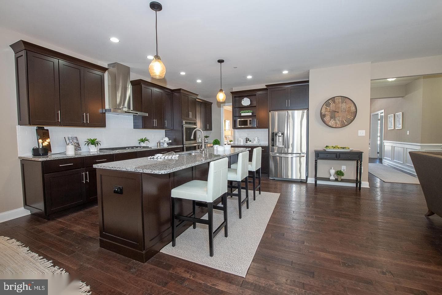 3704 Liseter Gardens photo 11